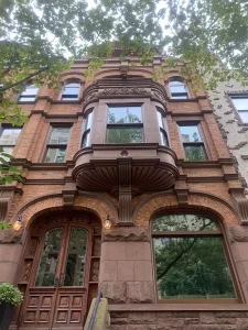 This is brownstone building in New York City.